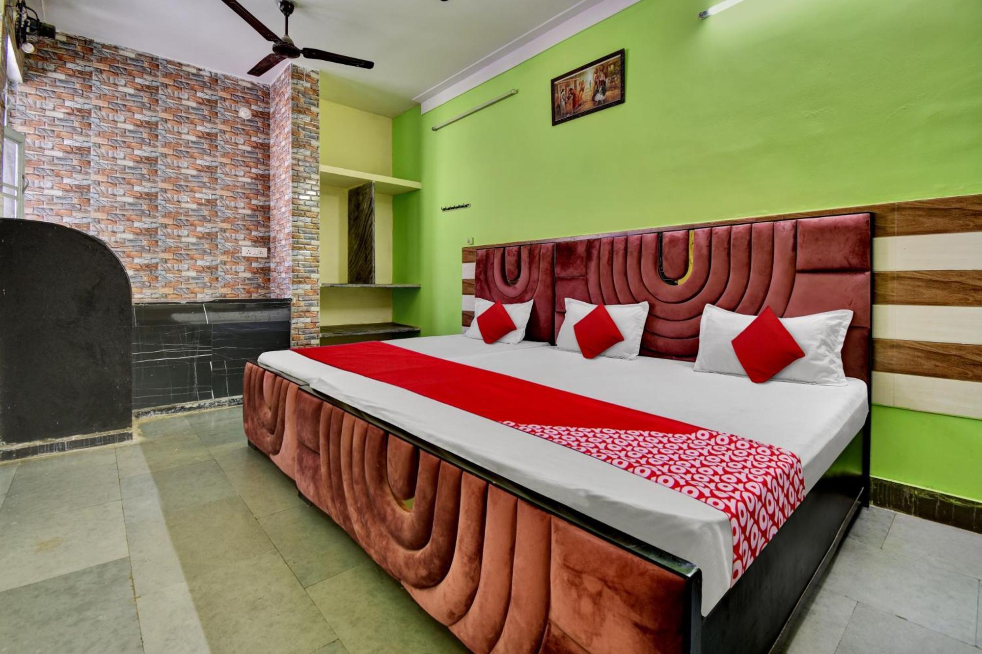 Oyo Flagship Apna Guest House โกตา ภายนอก รูปภาพ